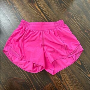 Lululemon Hotty Hot Low Rise Shorts